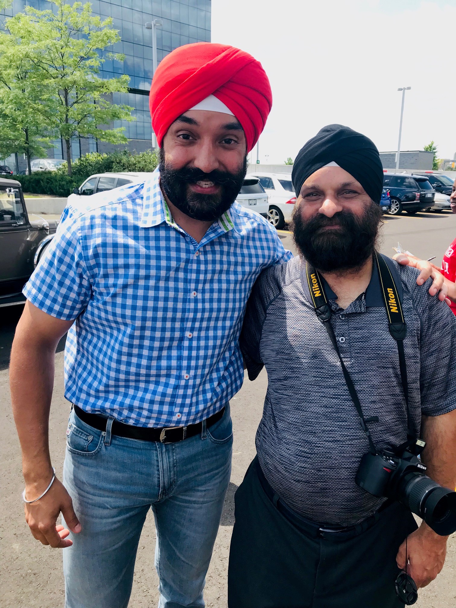 Hundreds of turn out to celebrate the opening campaign office of Sonia Sidhu