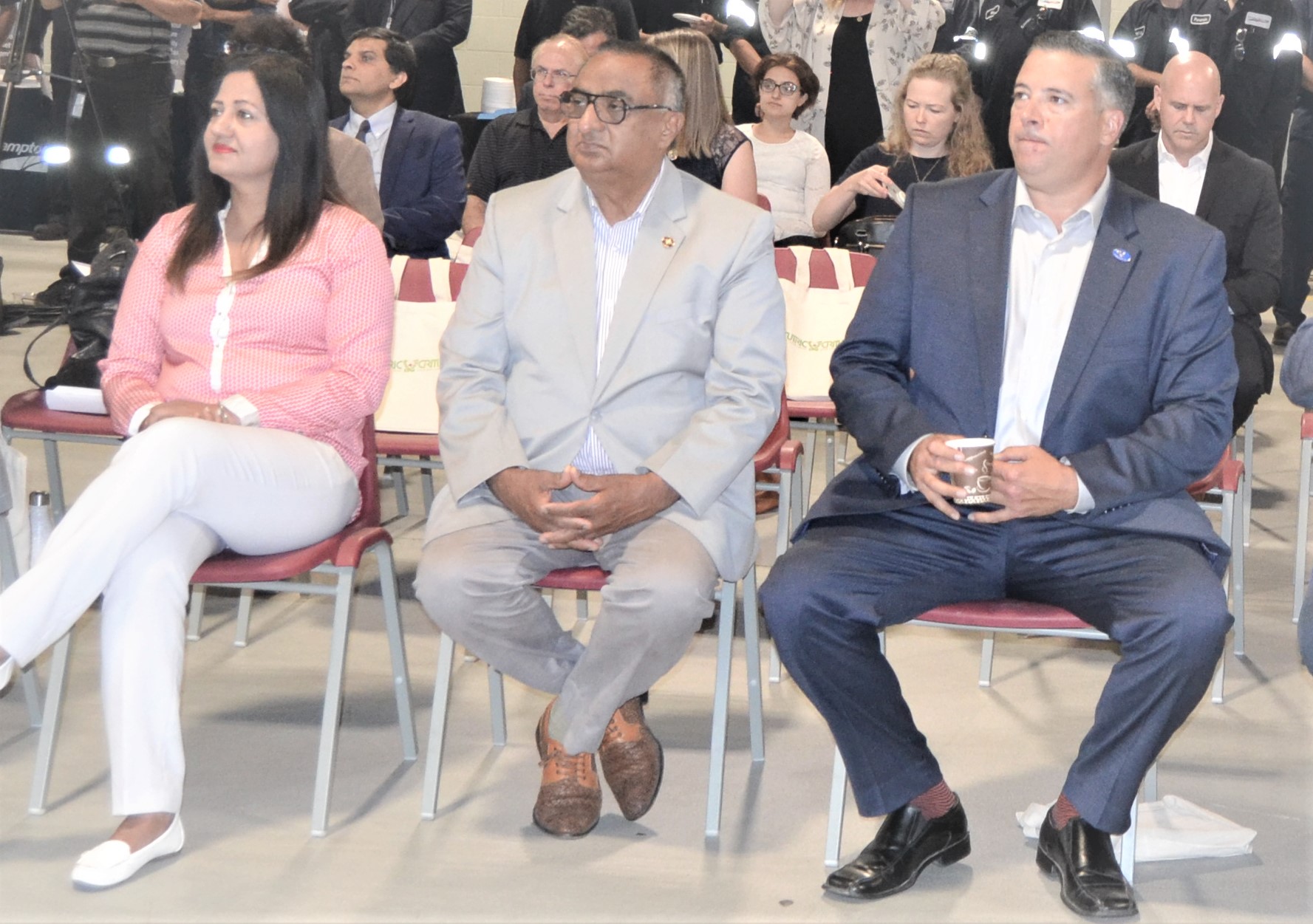 Bains simply abandoned the Titanic before it sank While Sangha the iceberg?