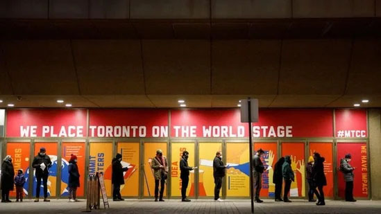 Canada surpasses record immigration goal of 401,000 residents