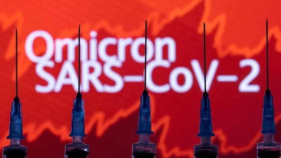 Threat of Omicron looms over Xmas holidays in Europe, US