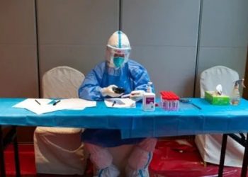 Covid: why some people with symptoms don’t get tested