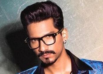 Being a writer, my aim is to encourage people: Haarsh Limbachiyaa