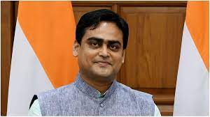 Disgruntled Bengal BJP leader steps up heat on party leadership