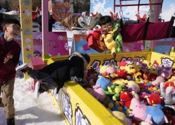 China’s population in ‘zero growth’ period, birth rate falls for 5th year