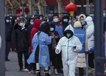 China criticises US move to let diplomats leave over Covid-19 rules