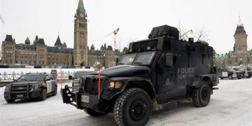 Canada slaps sanctions on foreign, defence and justice ministers of Russia