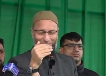 ‘Idhar mat dekho’: In message to Pakistan over hijab row, Owaisi mentions Malala ‘Idhar mat dekho’: In message to Pakistan over hijab row, Owaisi mentions Malala