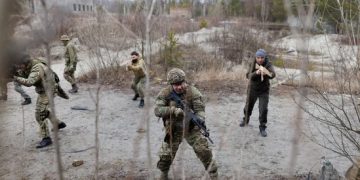 ‘Leave Ukraine if…’ India tells its citizens amid Russian invasion threat