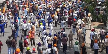 Patiala Violence: 2 groups clash during Shiv Sena rally; curfew imposed
