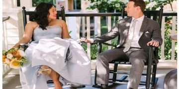 On 10th anniversary, Mark Zuckerberg recreates his wedding photo with wife Priscilla Chan | See here
