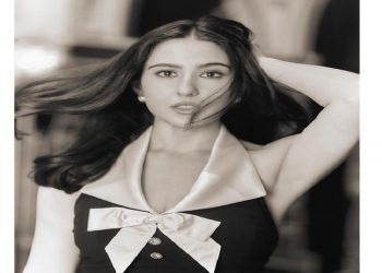 Sara Ali Khan makes heads turn with her monochrome pictures, fans say ‘What a stunner