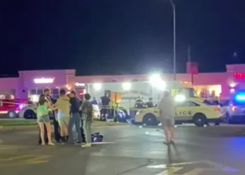 In US state of Nebraska, 2 killed, 20 hurt as cars plow through crowd