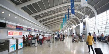 US Drops Covid-19 Test Requirement For Incoming International Air Travelers