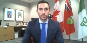 Ontario Cracking Down on Cellphone Use and Banning Vaping in Schools